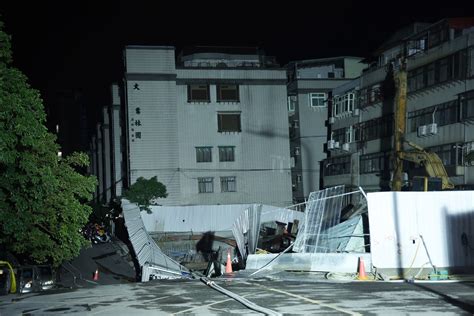 大直房屋嚴重傾斜|北市大直6棟民宅傾斜下陷「看不見1樓」 李四川急衝現場指揮